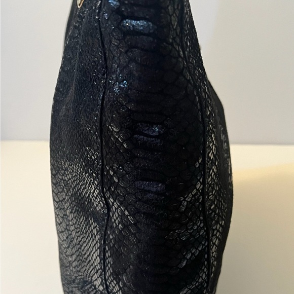 MICHAEL Michael Kors Black Textured Tote - Picture 2 of 9